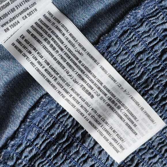 Hollister blue jean cropped top size XS new - Picture 5 of 7